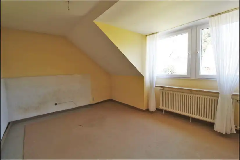 2. Schlafzimmer